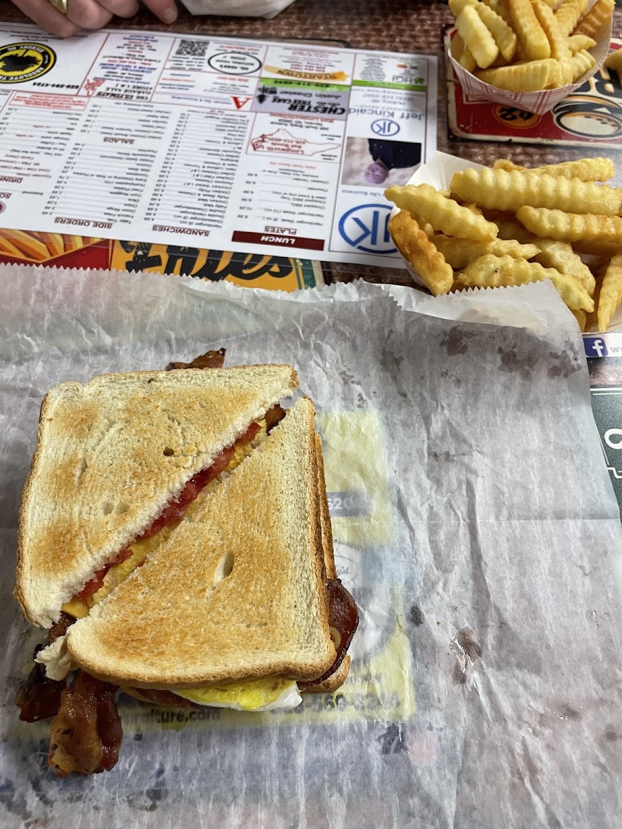 Hickory Cafe & Arcade-8